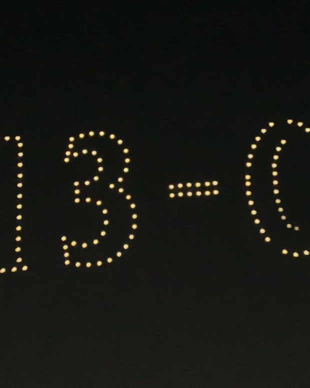 Drone Show: 13-0, Back to Back